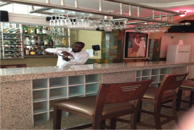 Charleston Hotel Άκρα Εξωτερικό φωτογραφία