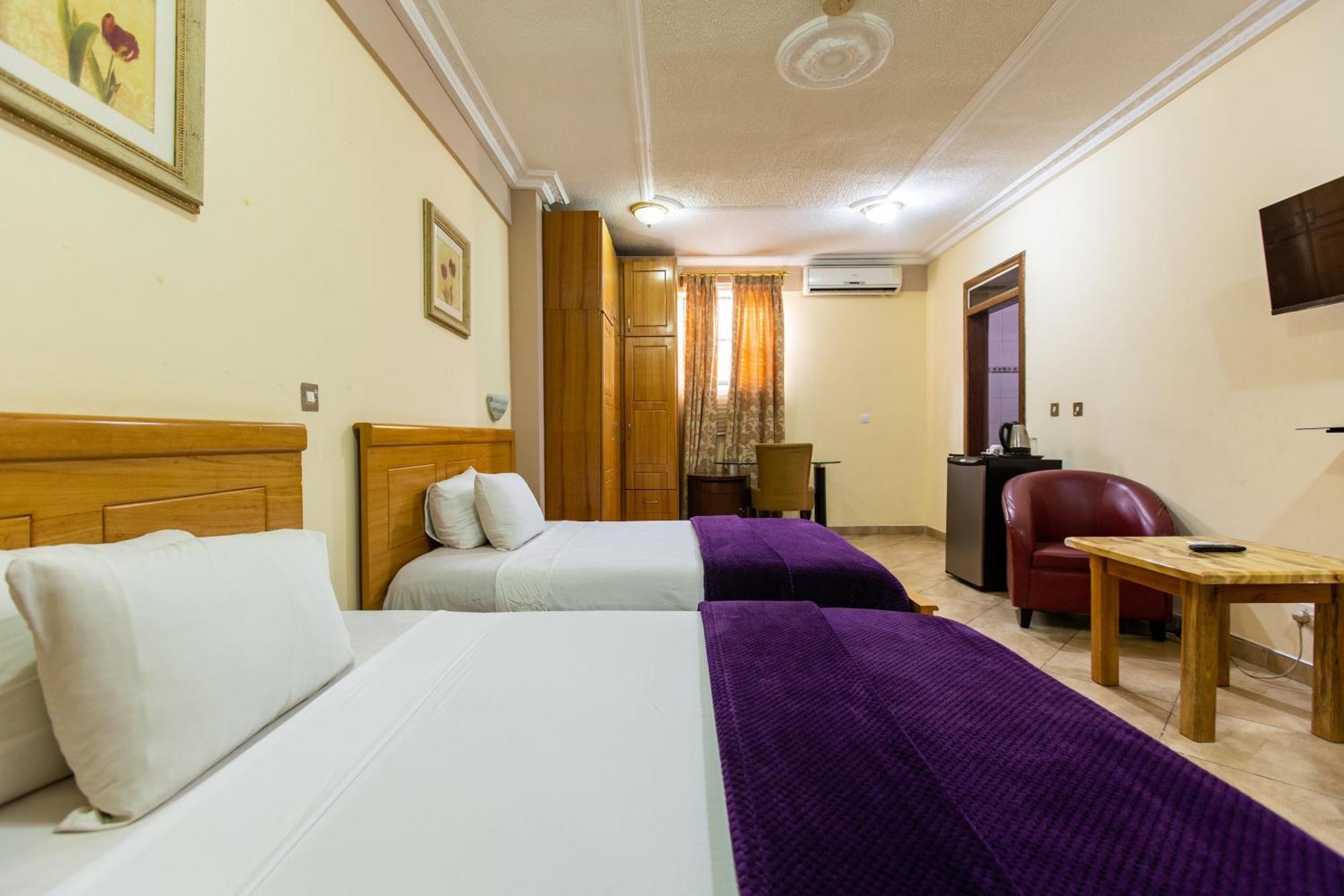 Charleston Hotel Άκρα Δωμάτιο φωτογραφία